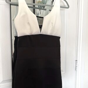 Black and white new w/tags bodycon mini dress